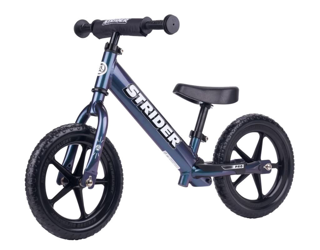 STRIDER Pro バランスバイク シルバー Amazon.co.jp: STRIDER(ストライダー) 12 Pro (プロ) バランス