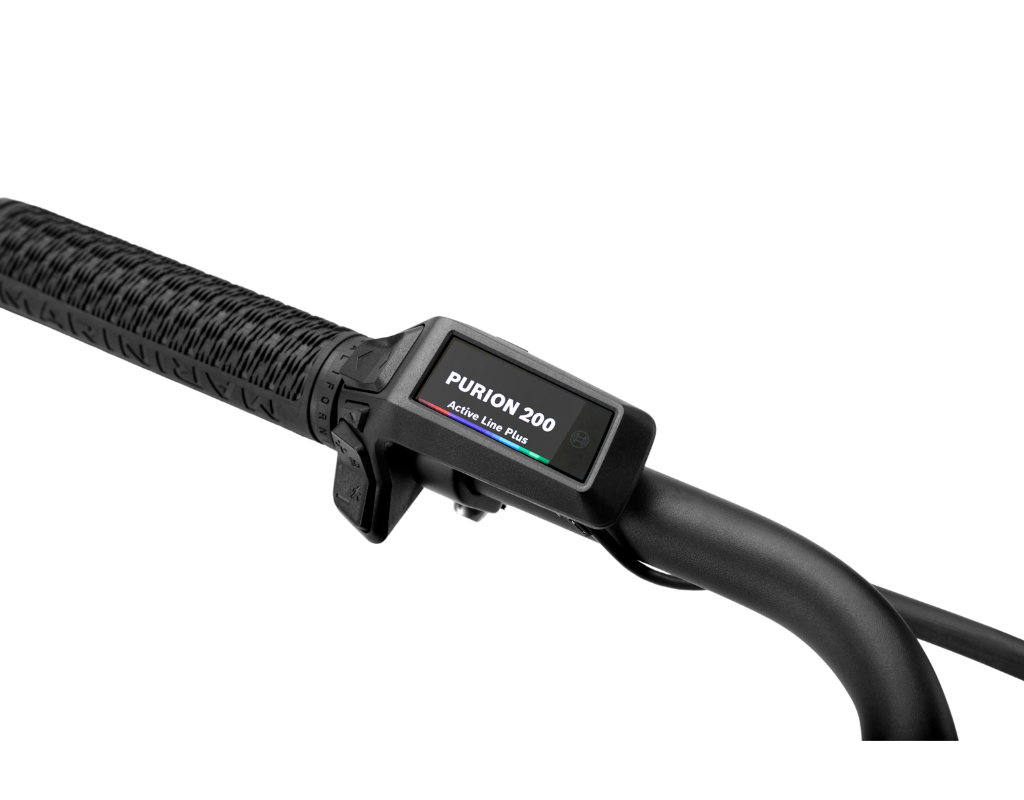 1.6インチディスプレイ　PURION 200は低消費電力設計